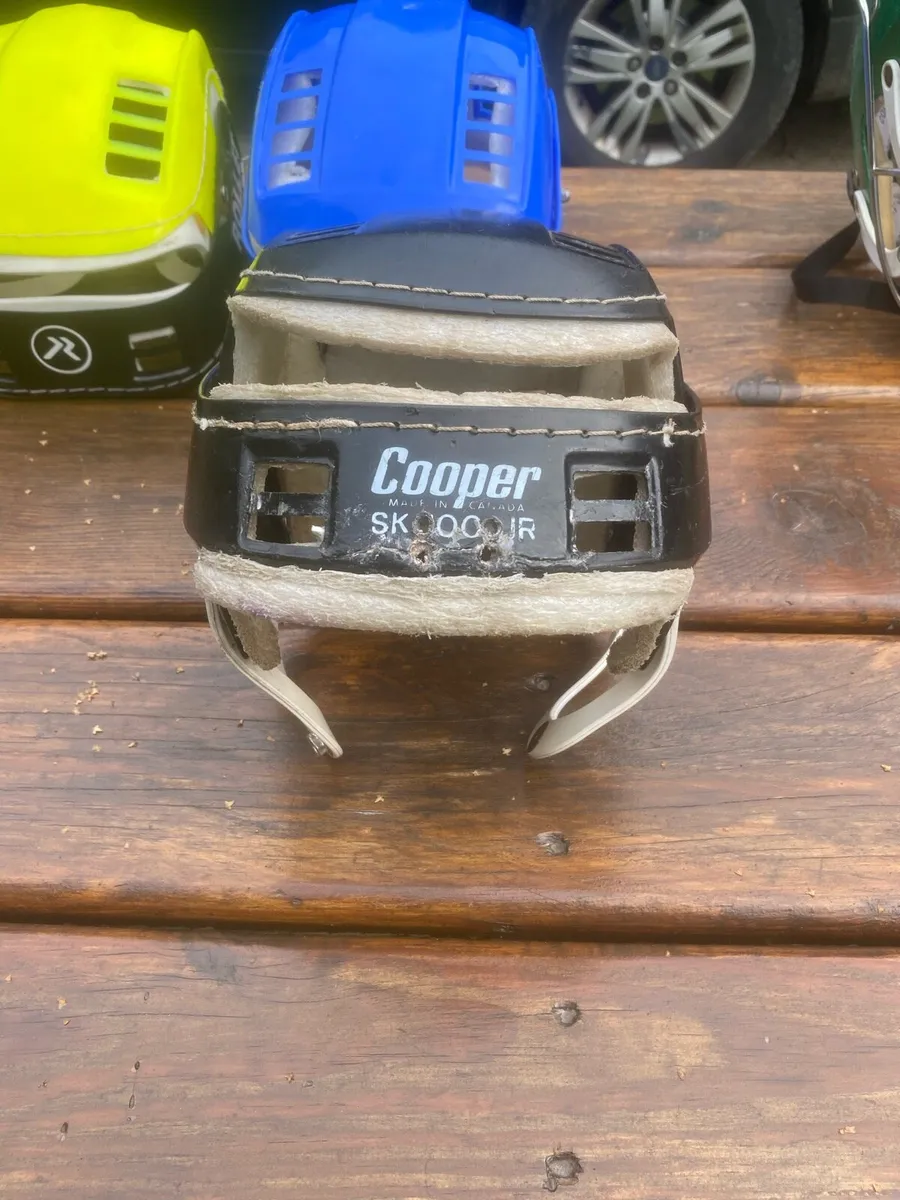Oldstyle cooper sk100 hurling helmets and guards - Image 3