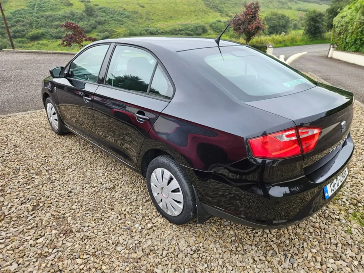 SEAT Toledo 1.6 TDI Reference 4DR - Image 4