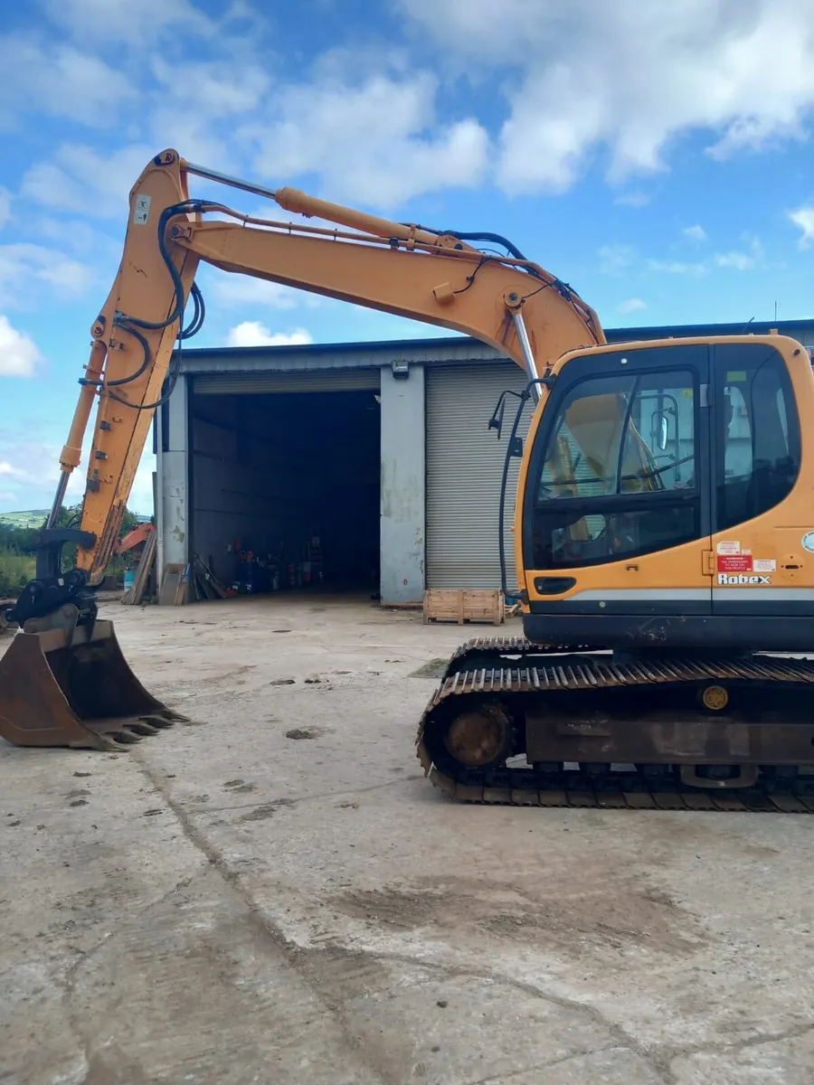 excavator - Image 3