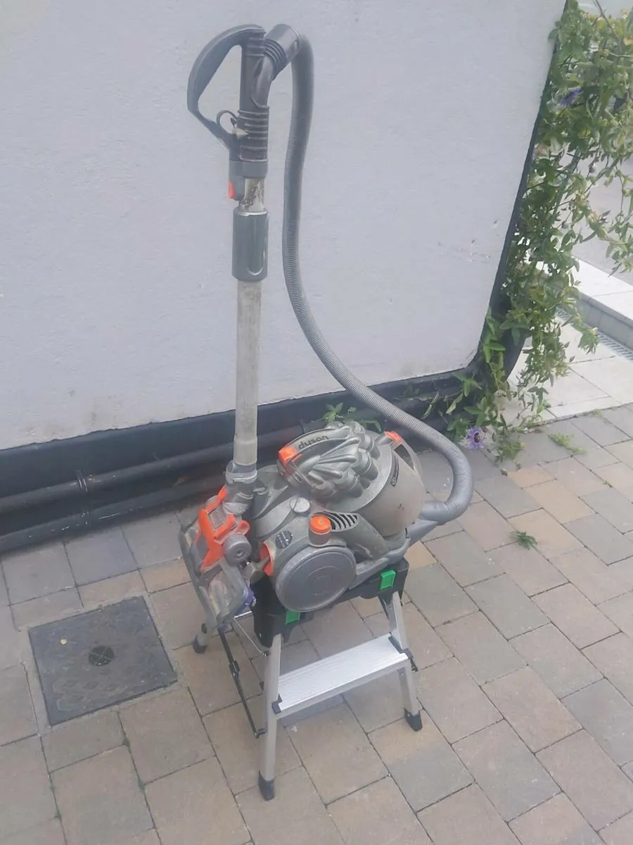 Hoover - Image 1