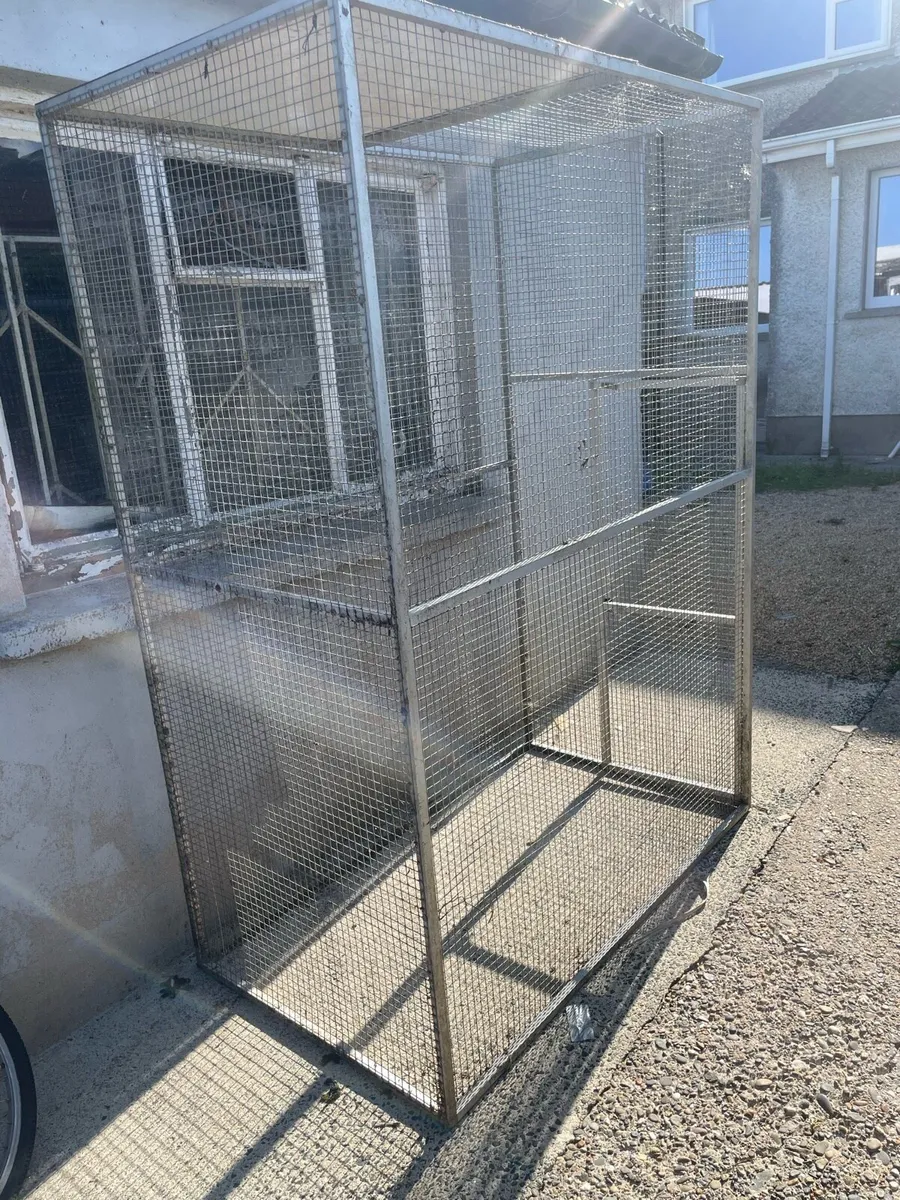 Cage /aviary - Image 1