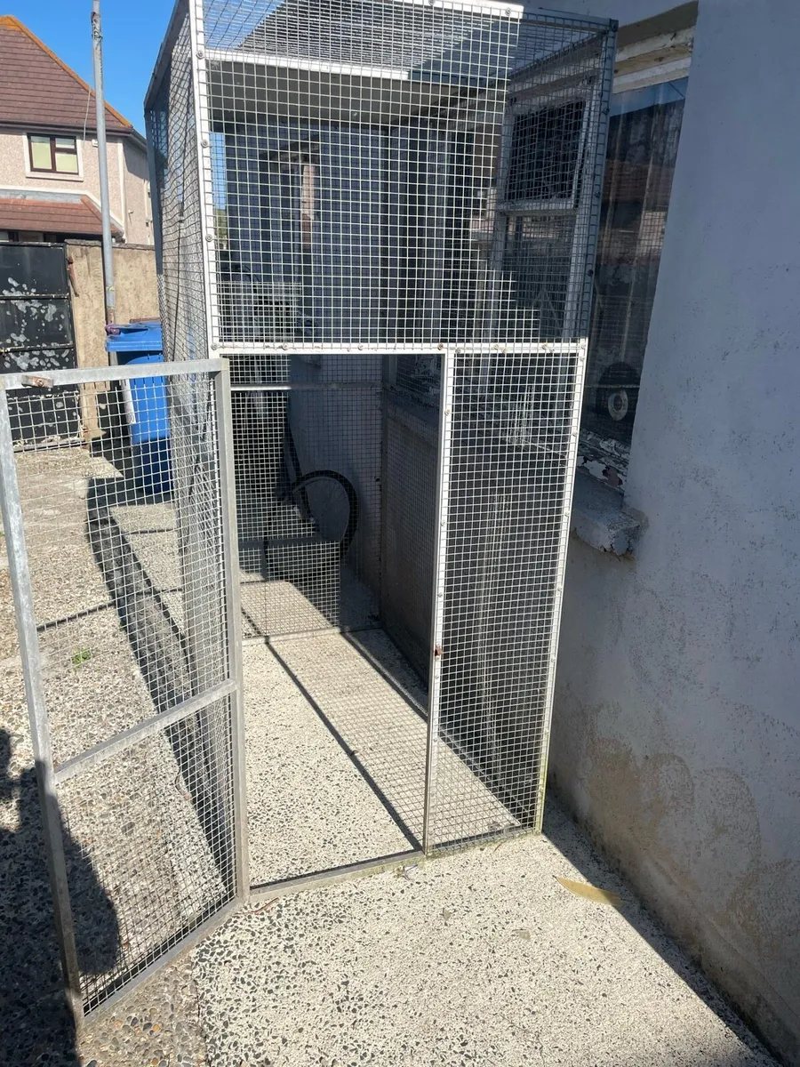 Cage /aviary - Image 2