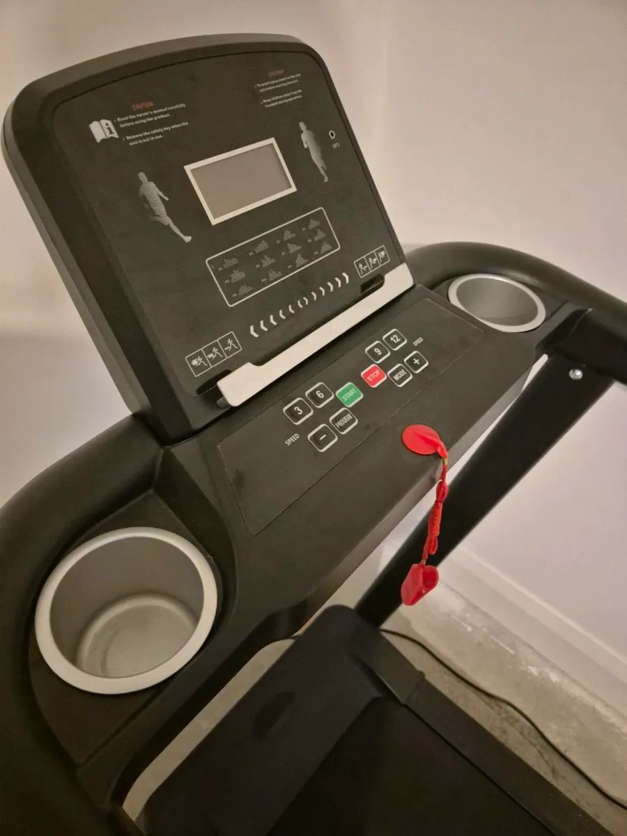 Treadmill - Image 2