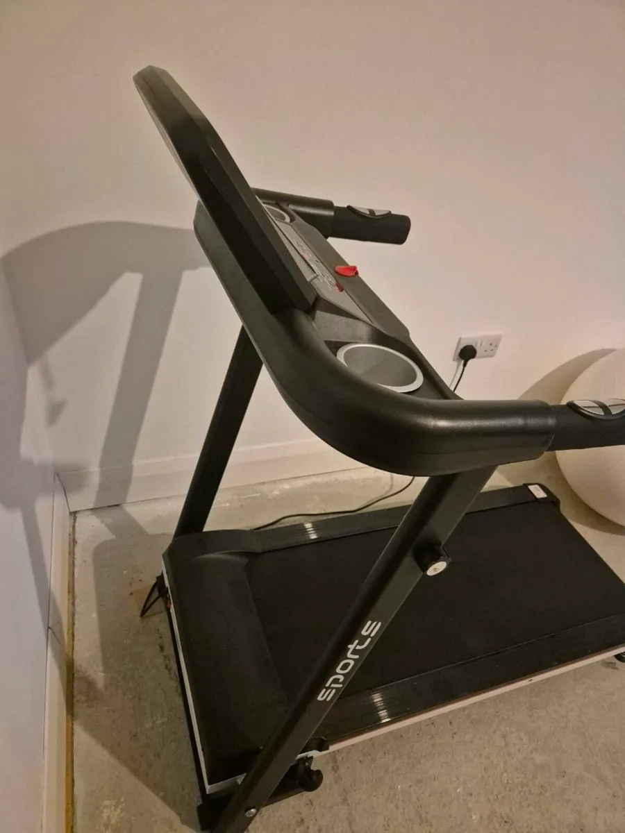 Treadmill - Image 3