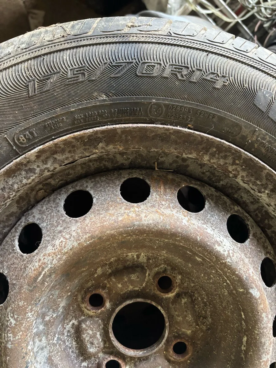 4 brand new tyres 175/70 R14 on 14” steel wheels - Image 2