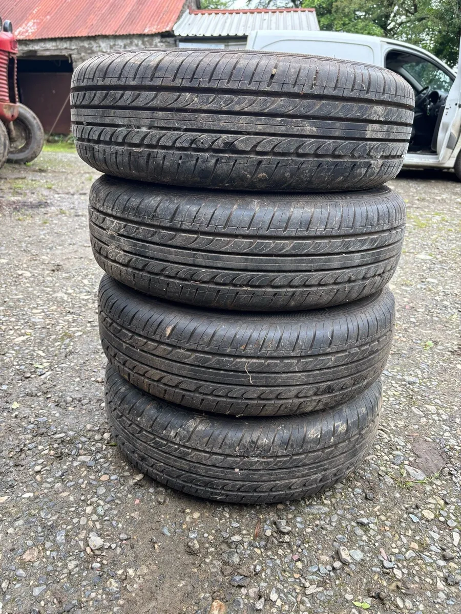 4 brand new tyres 175/70 R14 on 14” steel wheels - Image 4