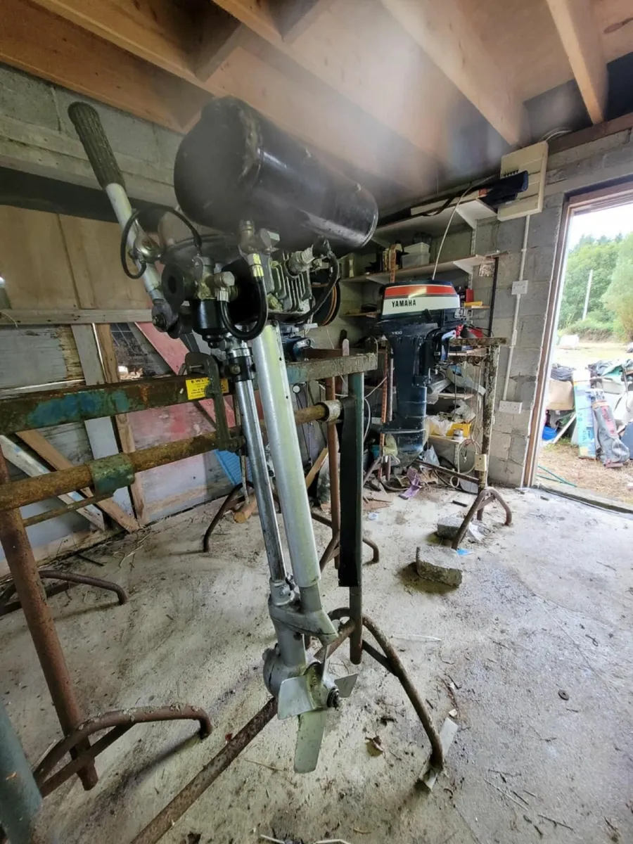 British Seagull Outboard Engine – Model 1998DD5 - Image 4