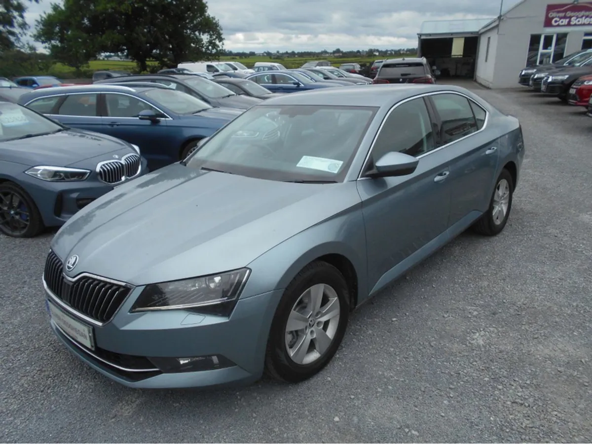 Skoda Superb Ambition 1.6 TDI 120 BHP DSG (heated - Image 4