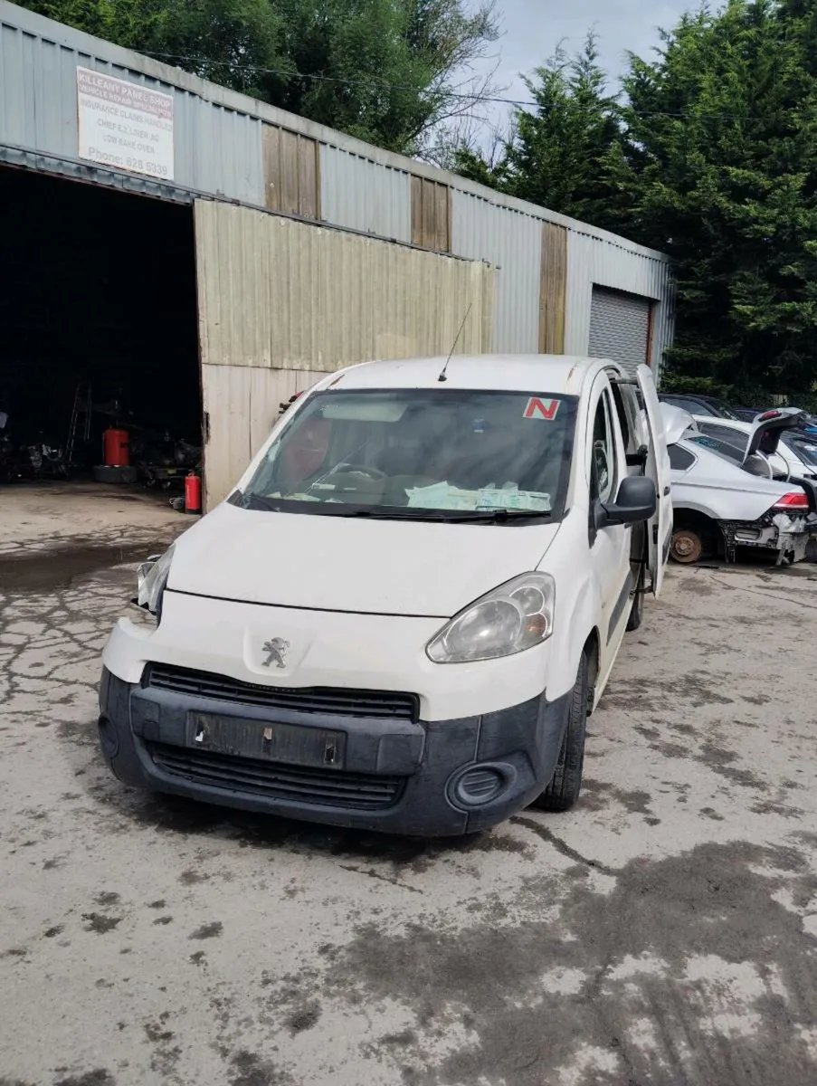 Breaking Peugeot partner 2014 - Image 2