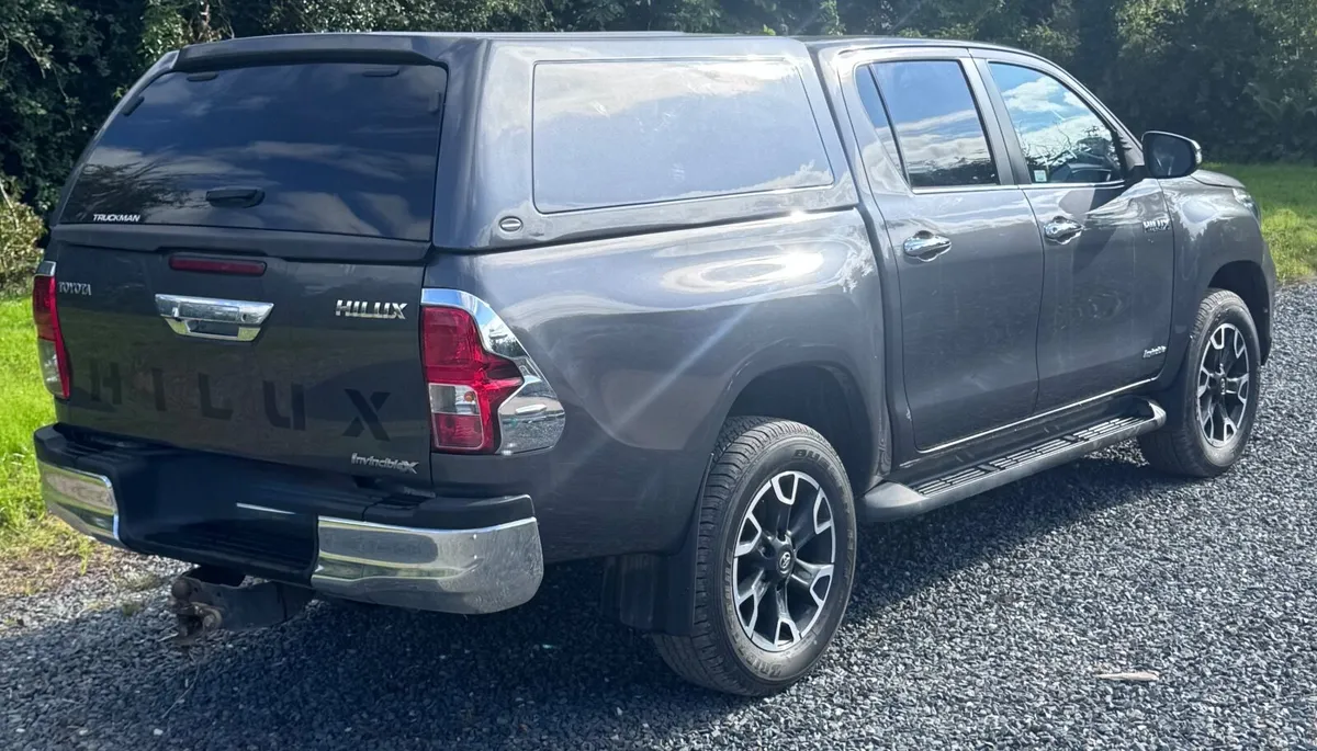 Toyota Hilux 2018 invincible x  NO Vat - Image 2