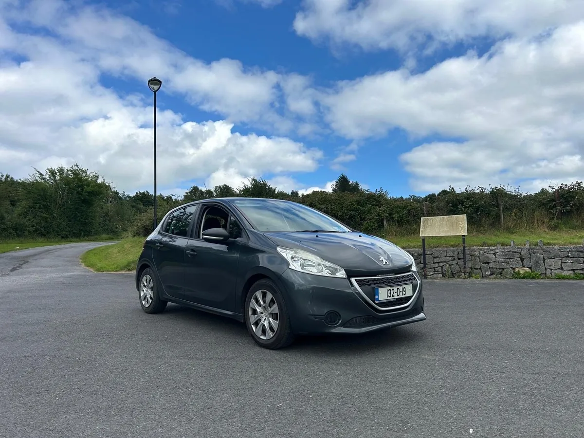 2013 Peugeot 208 - Image 4