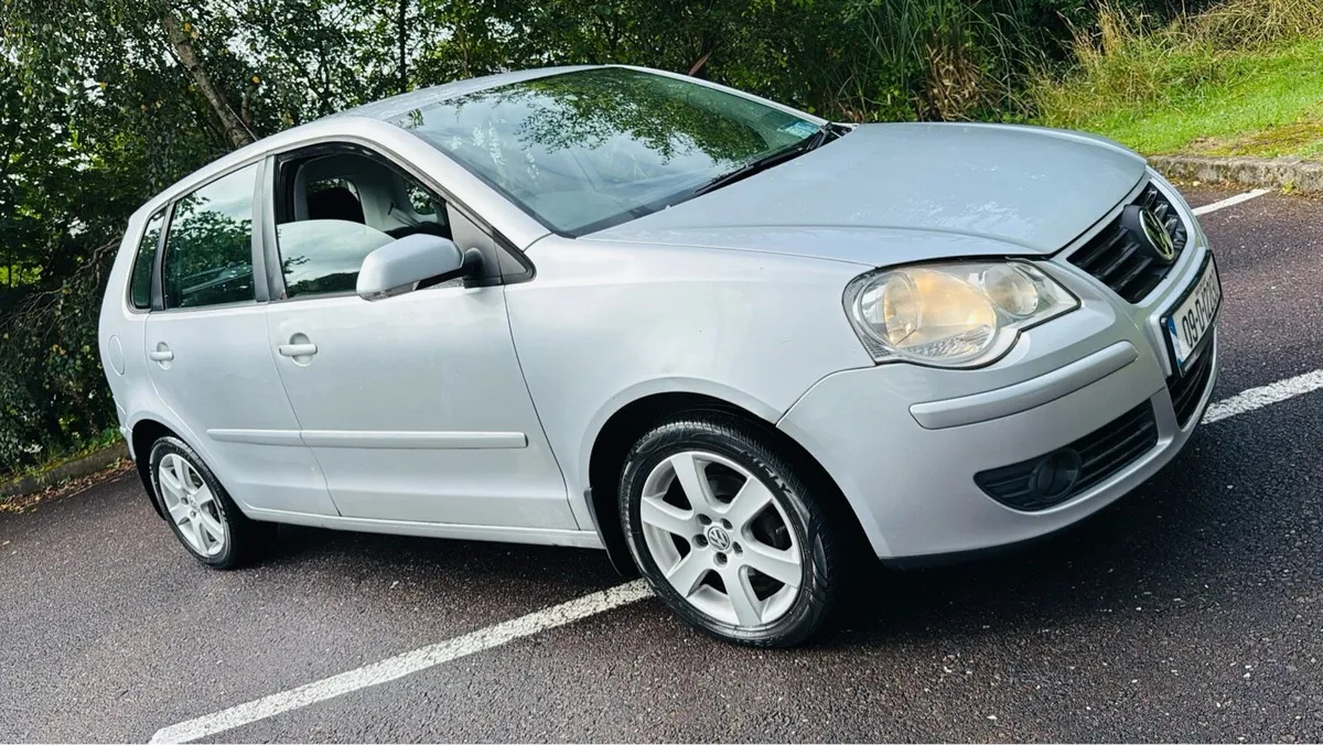 2009 Volkswagen polo - Image 1