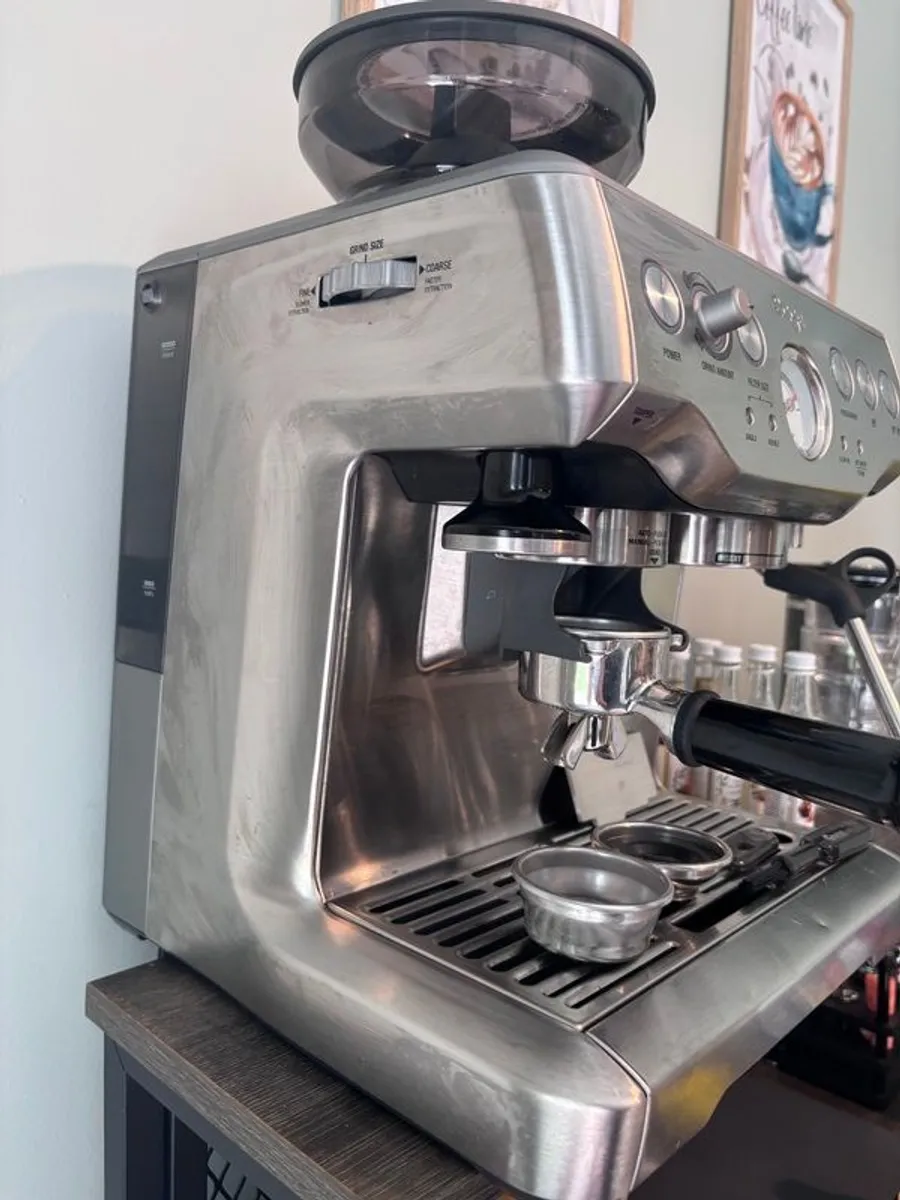 Sage Barista Express Coffee Machine - Image 4
