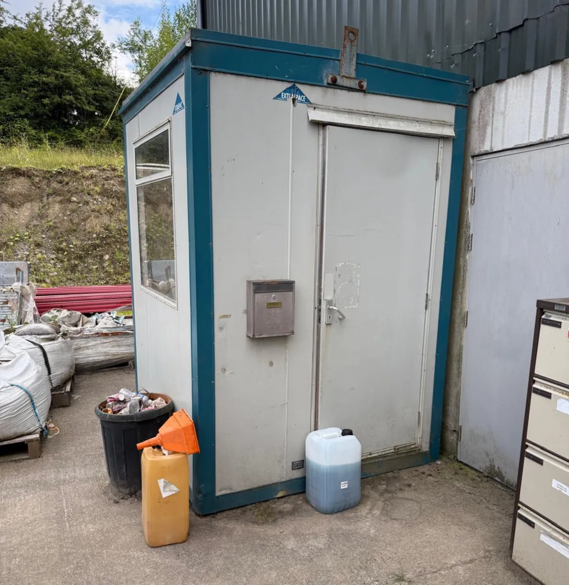 Container office