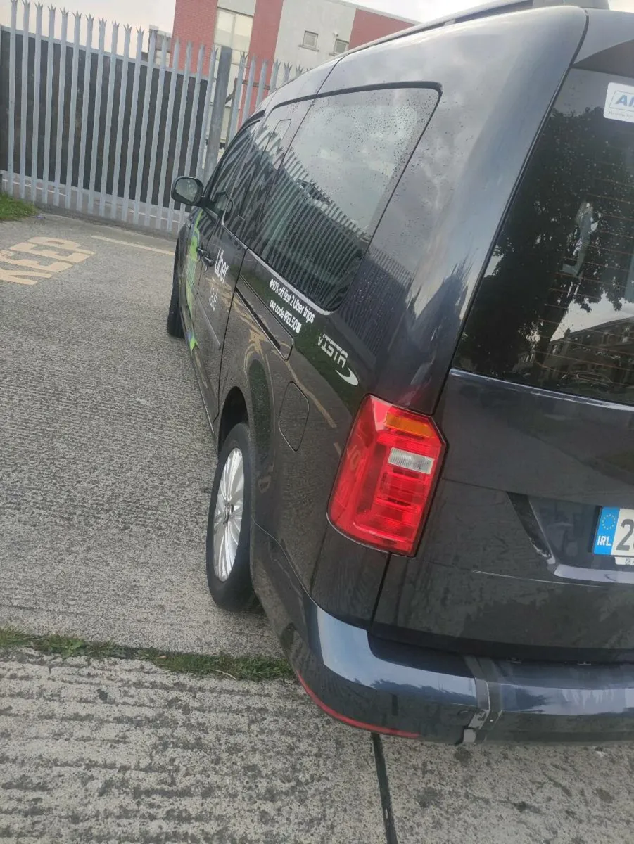 VW caddy 2020 Auto Diesel - Image 2