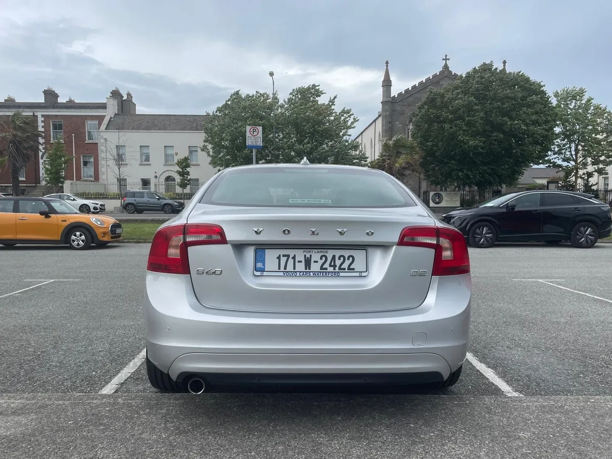 Volvo S60 - Image 4