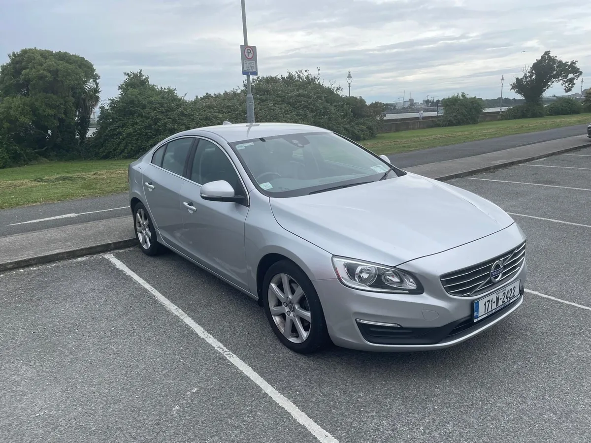 Volvo S60 - Image 1