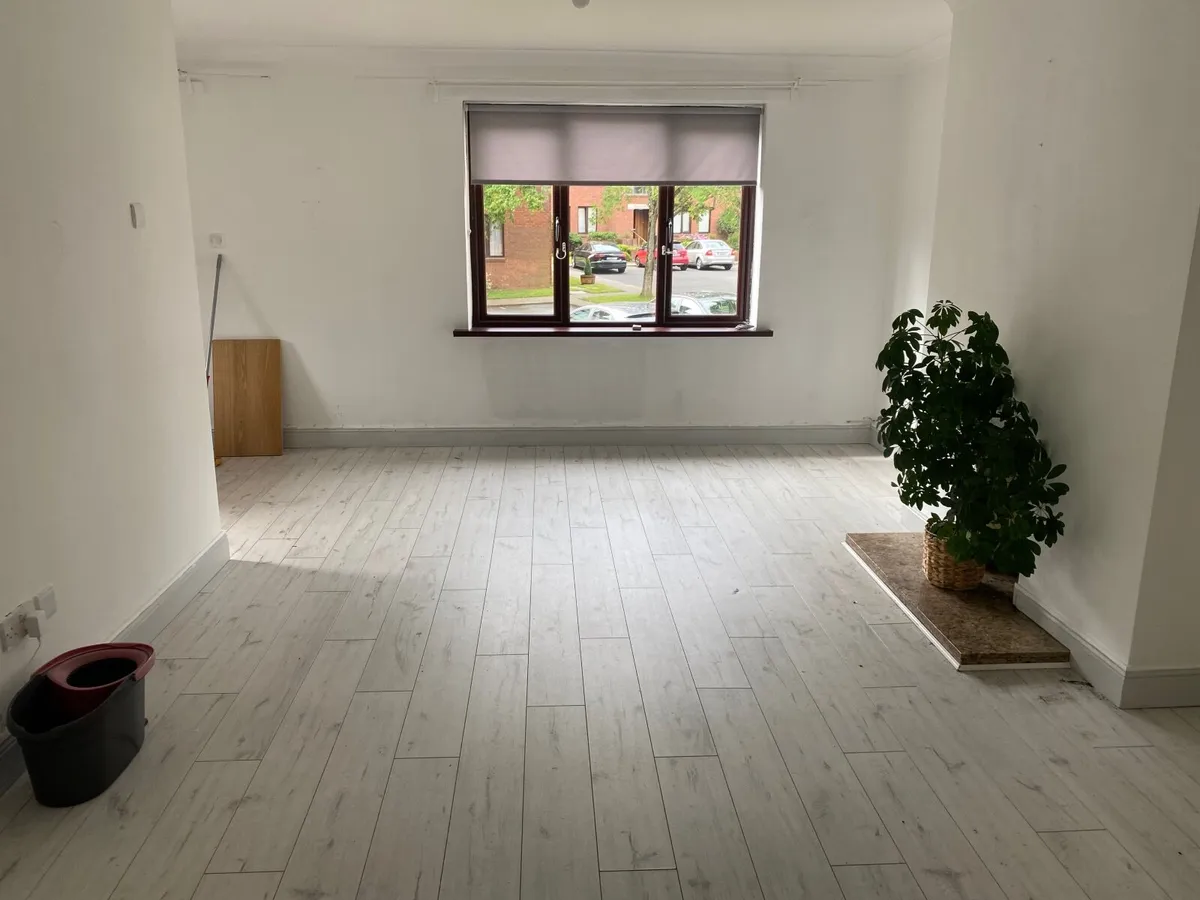Laminate Flooring - Image 2