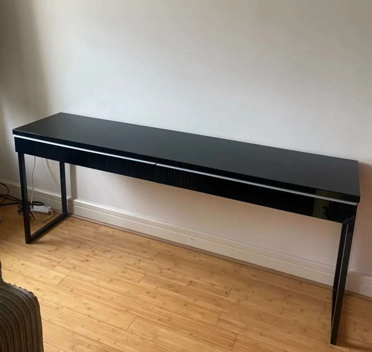 Side table - Image 1