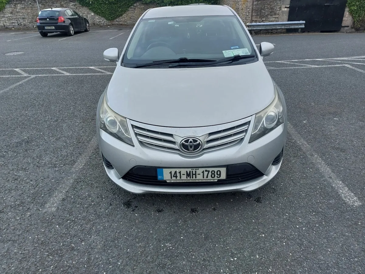 Toyota Avensis 2014 - Image 1