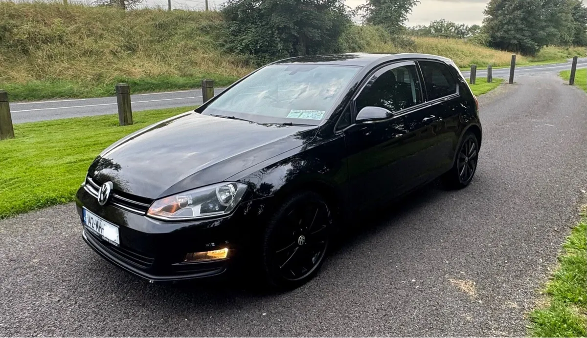 Volkswagen Mk7 Golf TDI 1.6 109bhp low mileage** - Image 2