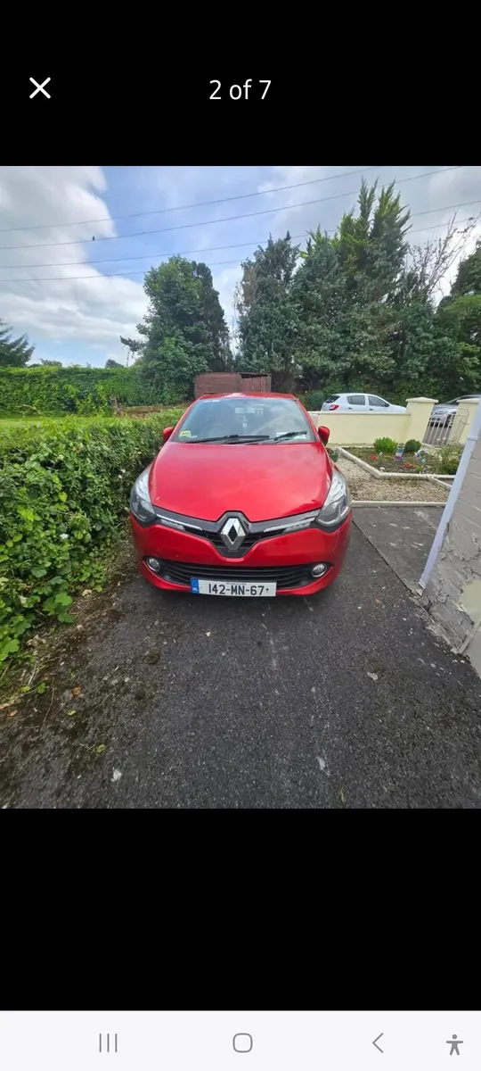 142 Renault Clio - Image 1