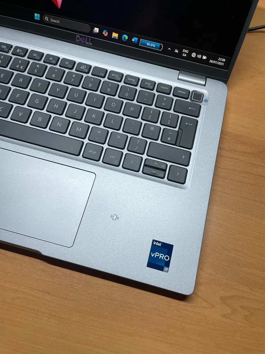 Dell laptop i7 pro 64gb 512ssd win 11 pro - Image 2