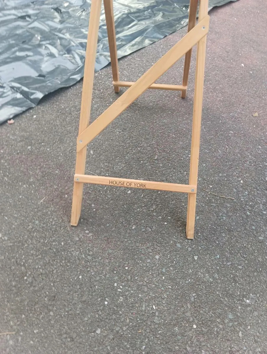 House of York ironing board like new - Image 4