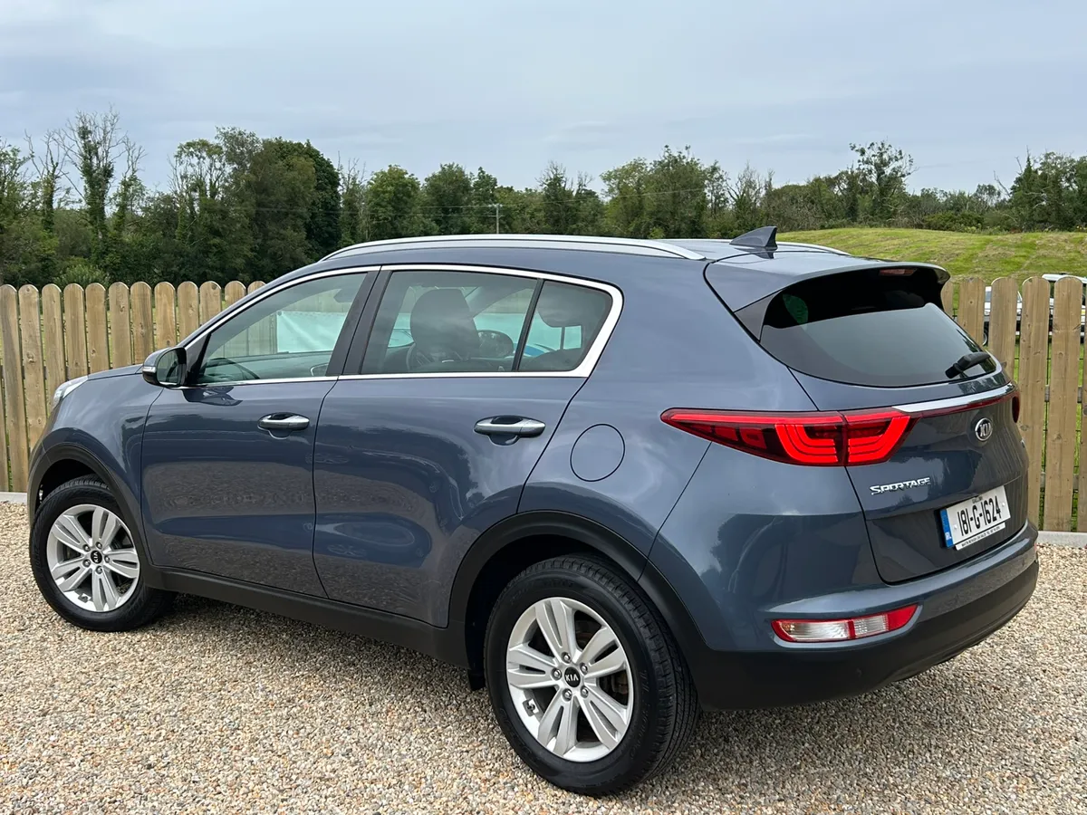 2018 Kia Sportage Platinum - Image 2