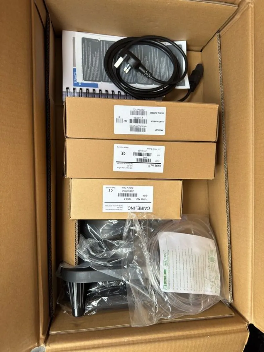 CAIRE SeQual Eclipse 5 With autoSAT Portable Oxygen Concentrator - Image 2