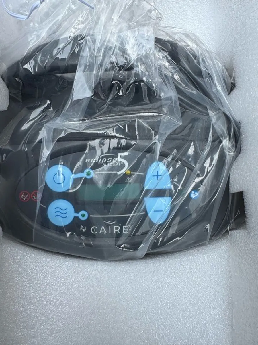CAIRE SeQual Eclipse 5 With autoSAT Portable Oxygen Concentrator - Image 3