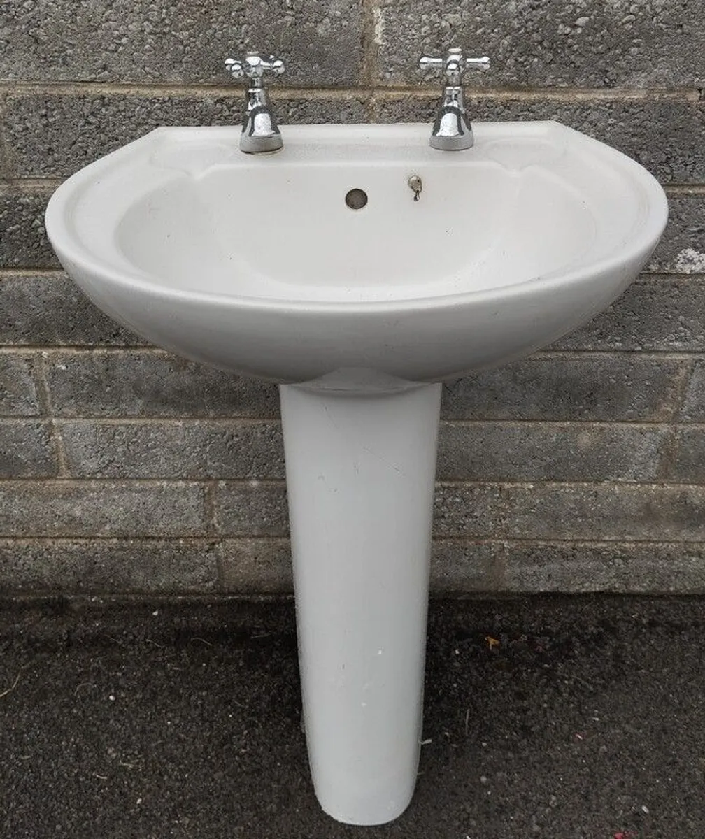 Handbasin