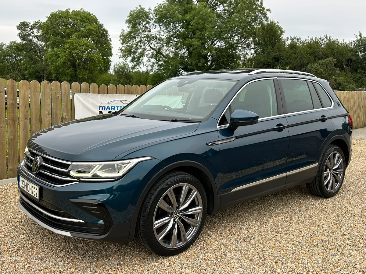 2023 Volkswagen Tiguan Elegance Automatic - Image 3