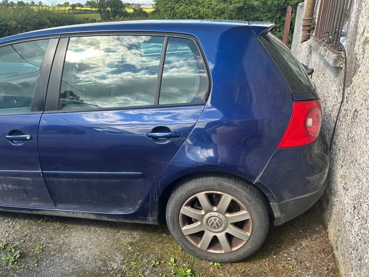 2005 Volkswagen Golf 4x4 motion 2 liter diesel - Image 3