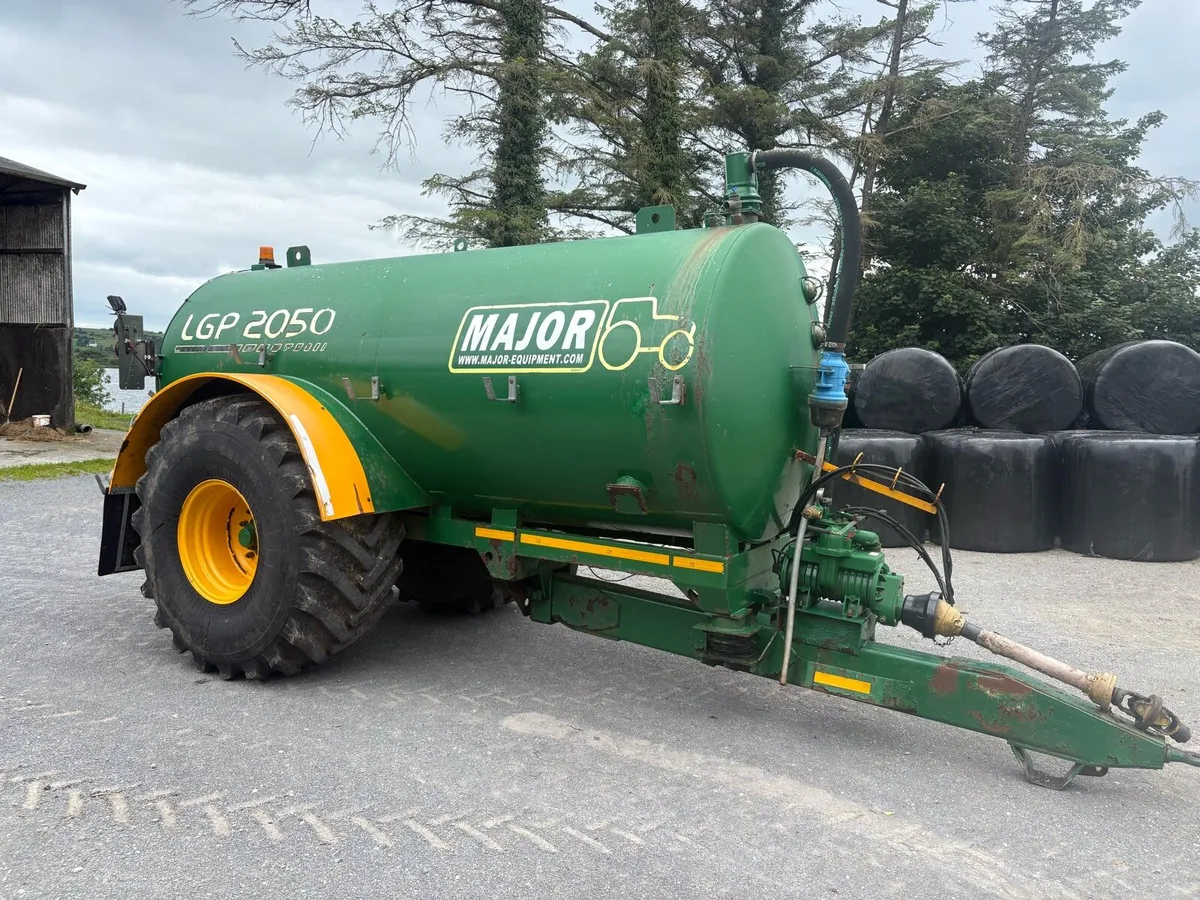 Major 2050 tanker - Image 1