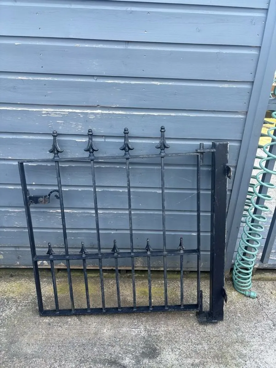 wrought iron gates - Image 1