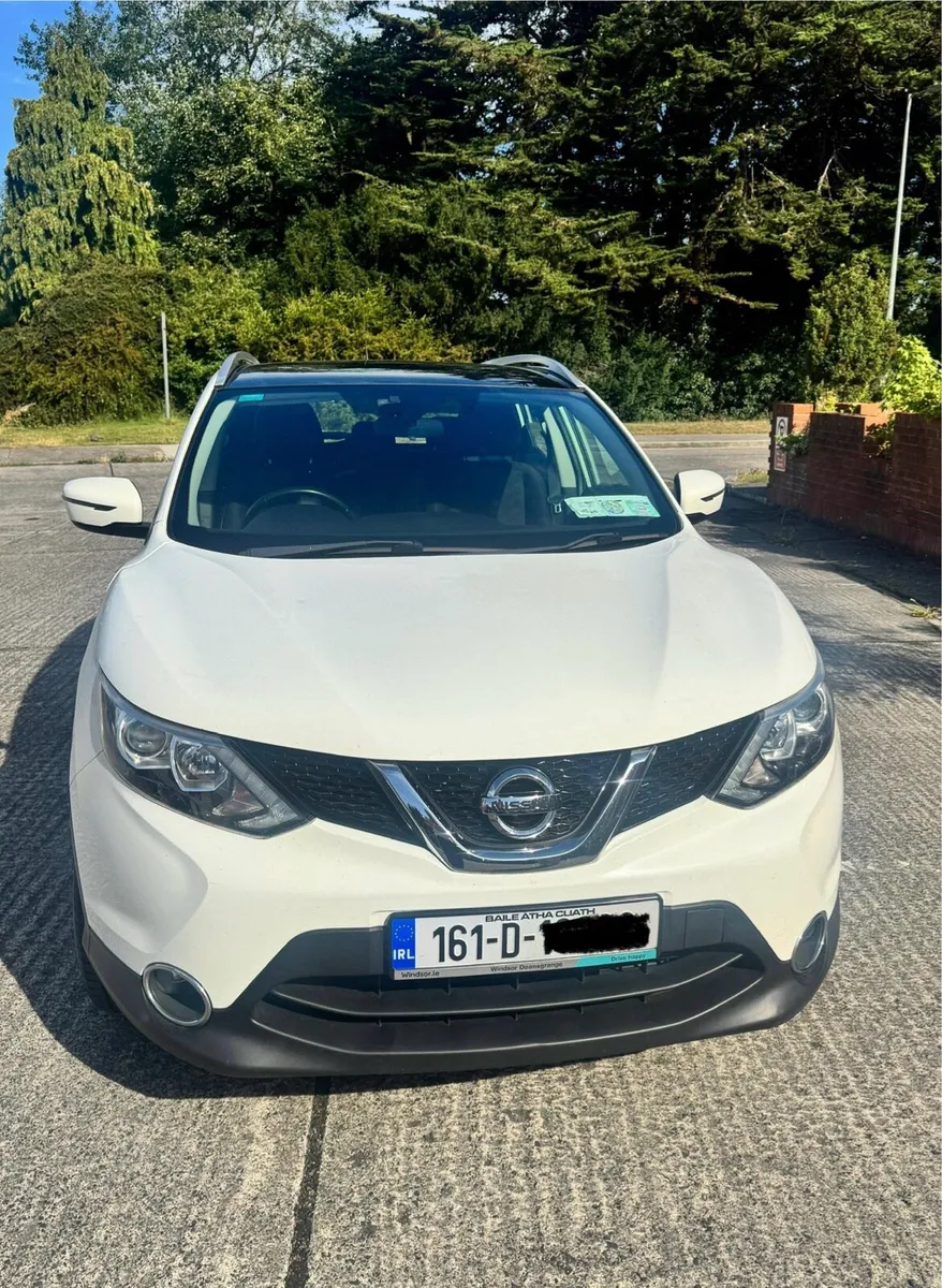 2016 Nissan Qashqai -Like New - Image 2