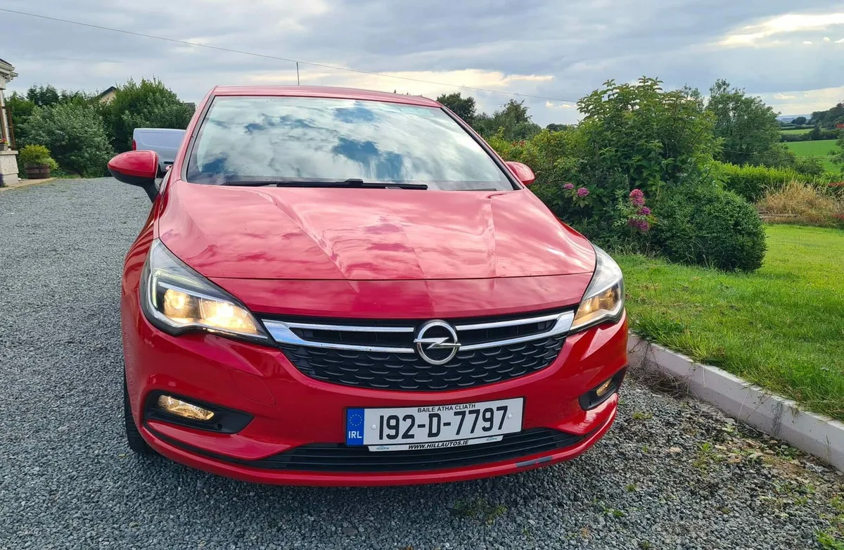 Opel Astra 2019 - Image 4