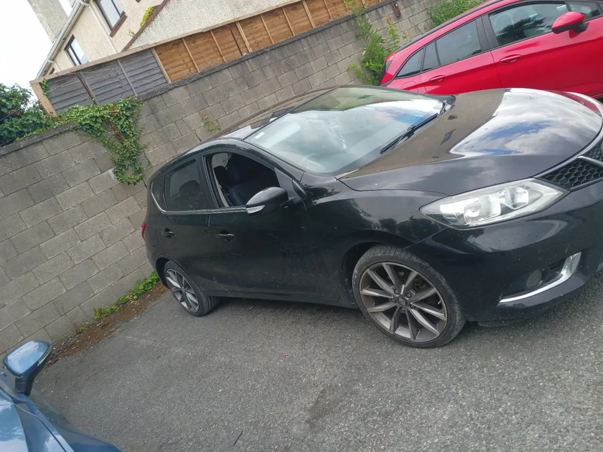 Nissan Pulsar 2016 - Image 2