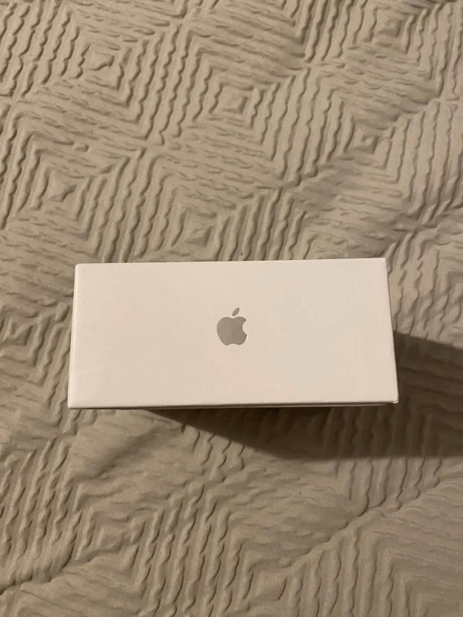 AirPod pros - Image 2