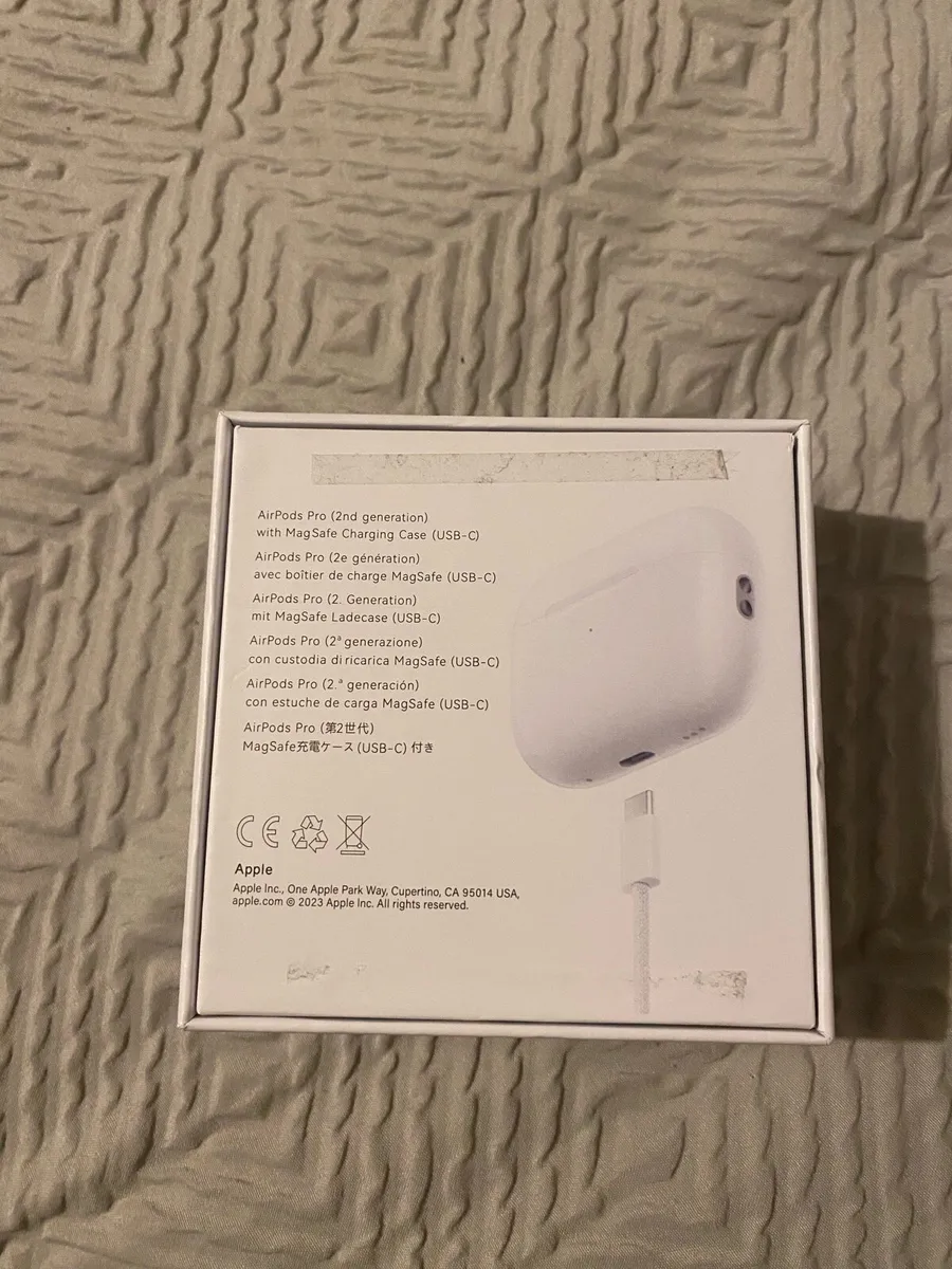 AirPod pros - Image 3