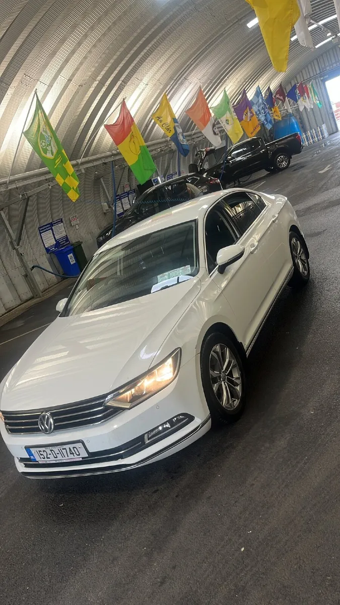Volkswagen Passat 2015 / Highest spec - Image 1