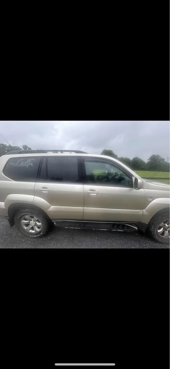 Toyota Land Cruiser - Image 4