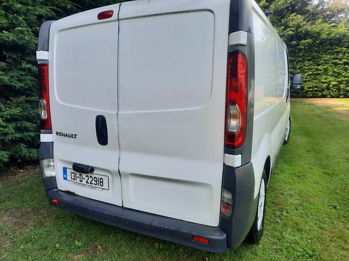 Renault Trafic New CVRT 07/2026 - Image 2