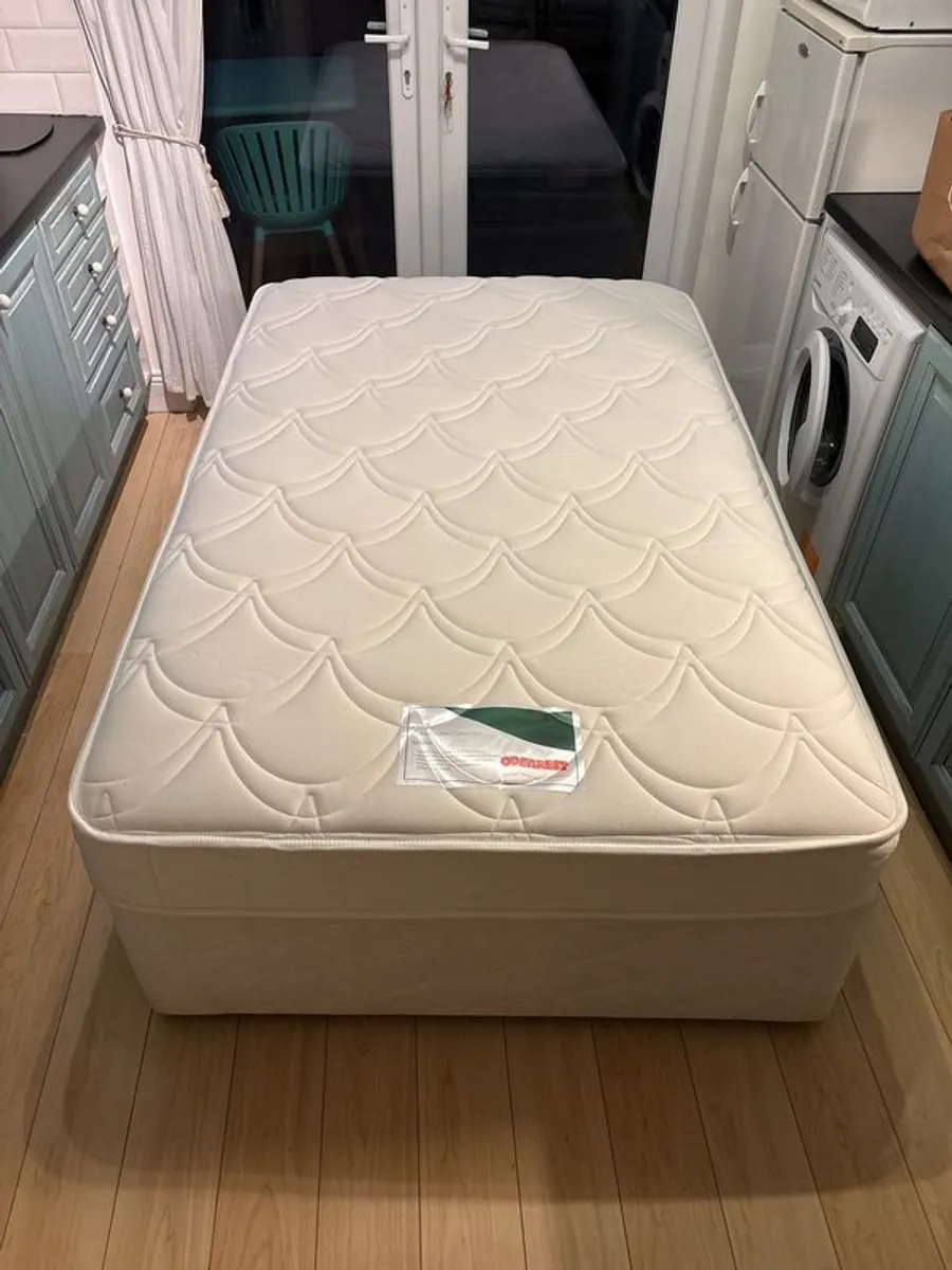 Beautiful Bed - Image 3