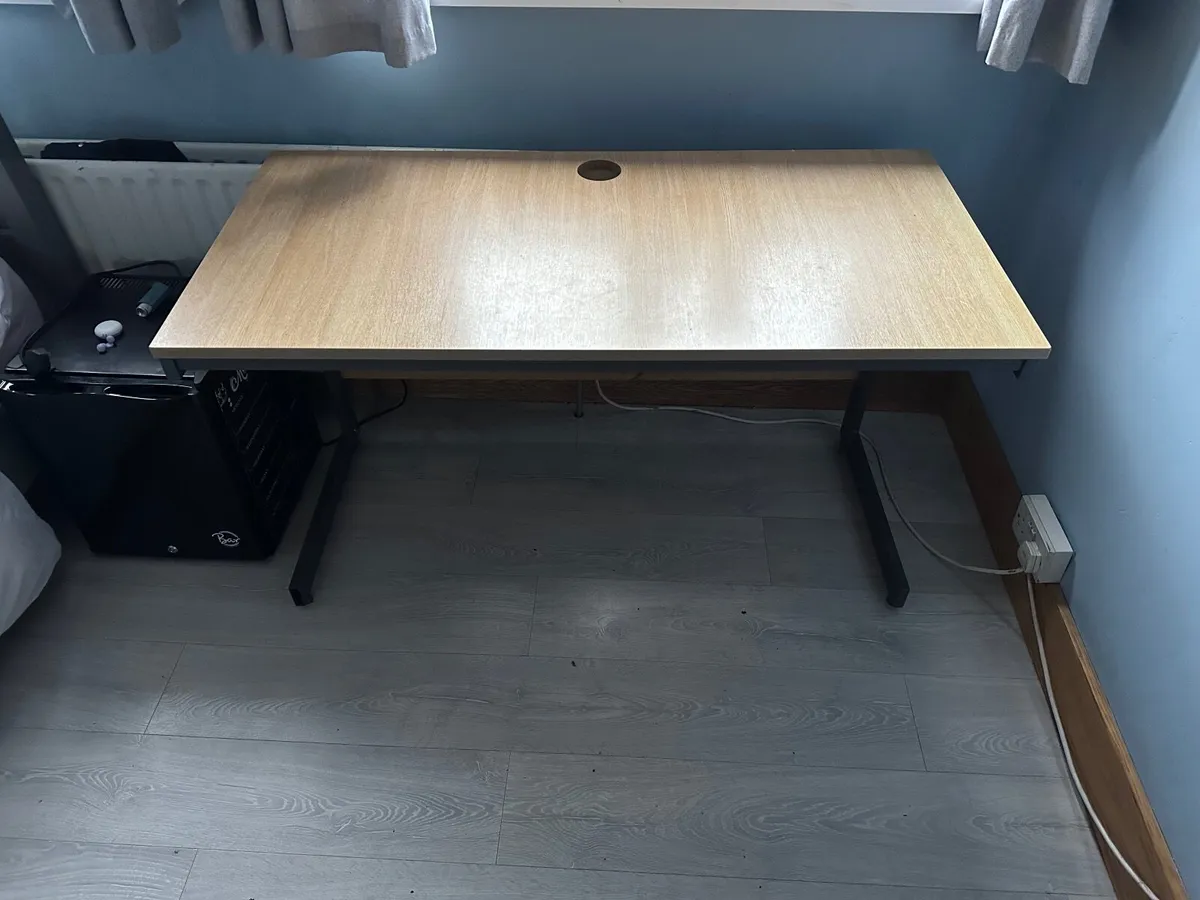 Office/Bedroom Desk - Image 2