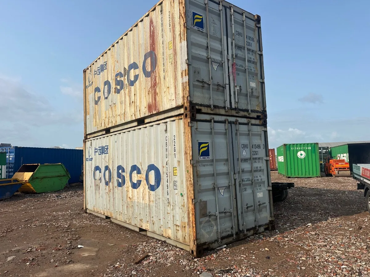 20ft shipping container - Image 1
