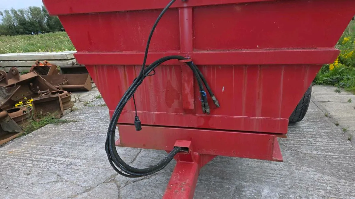 Dump Trailer - Image 4