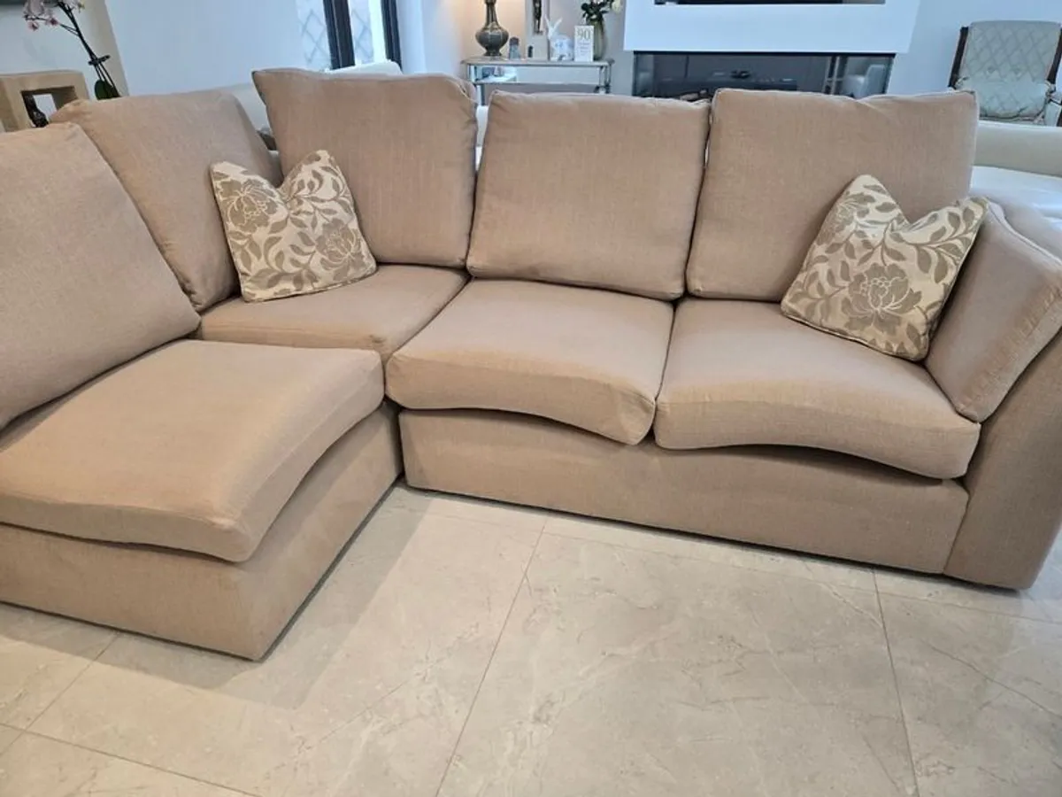 Corner sofa - Image 2
