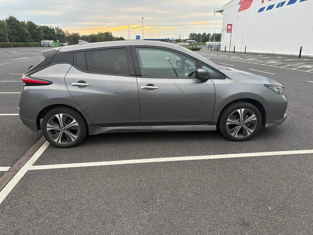 Nissan Leaf 2022 62 Kwh SVE ProPilot - Image 3